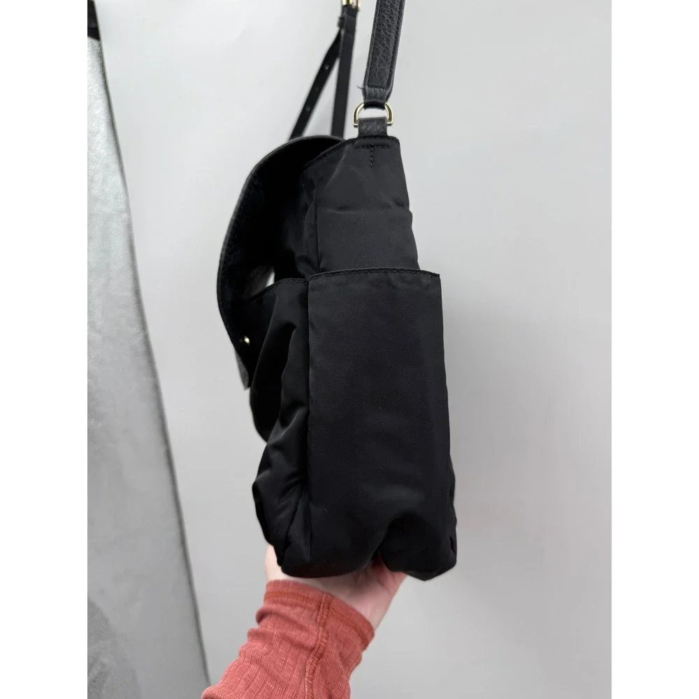 Tory Burch Thea Messenger Diaper Bag Black Nylon Leather Trim Changing Pad‎
